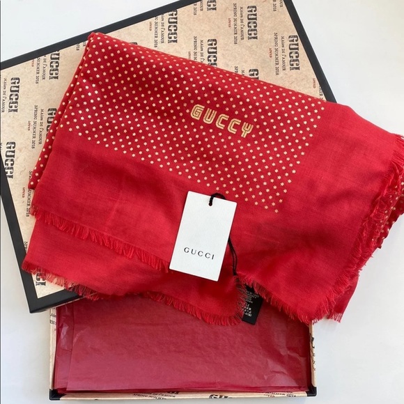 Gucci Red Silk With Gold Star Print And "GUCCY" Logo Scarf/wrap - Picture 3 of 11